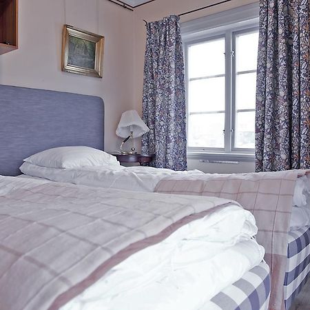Lilla Hotellet Bed & Breakfast Strängnäs Екстериор снимка